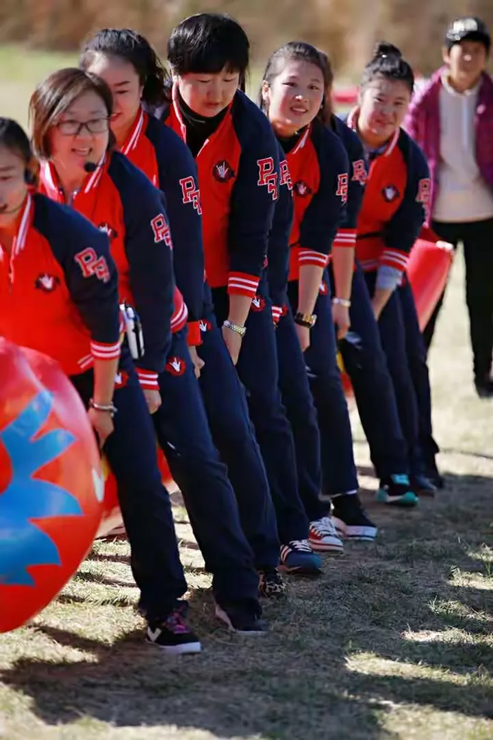老鹰队领队表态许诺夺冠,全队备战 老鹰队领队表态许诺夺冠,全队备战