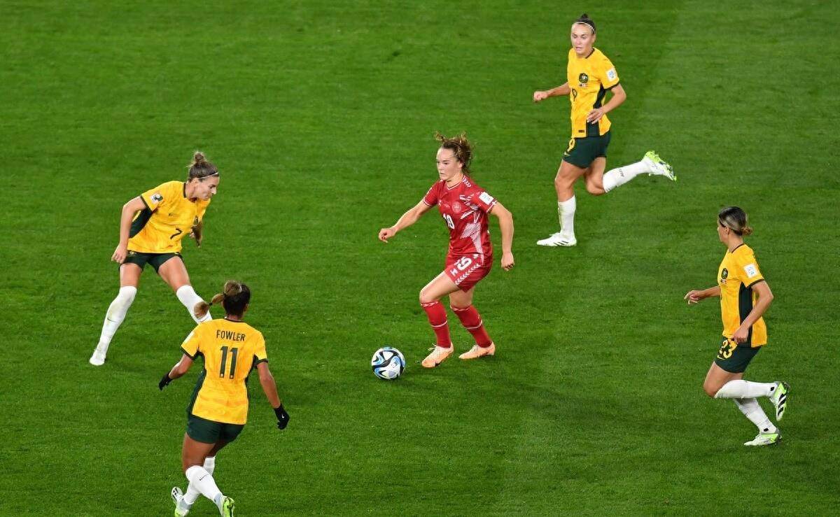 朝鲜女足赛场录像