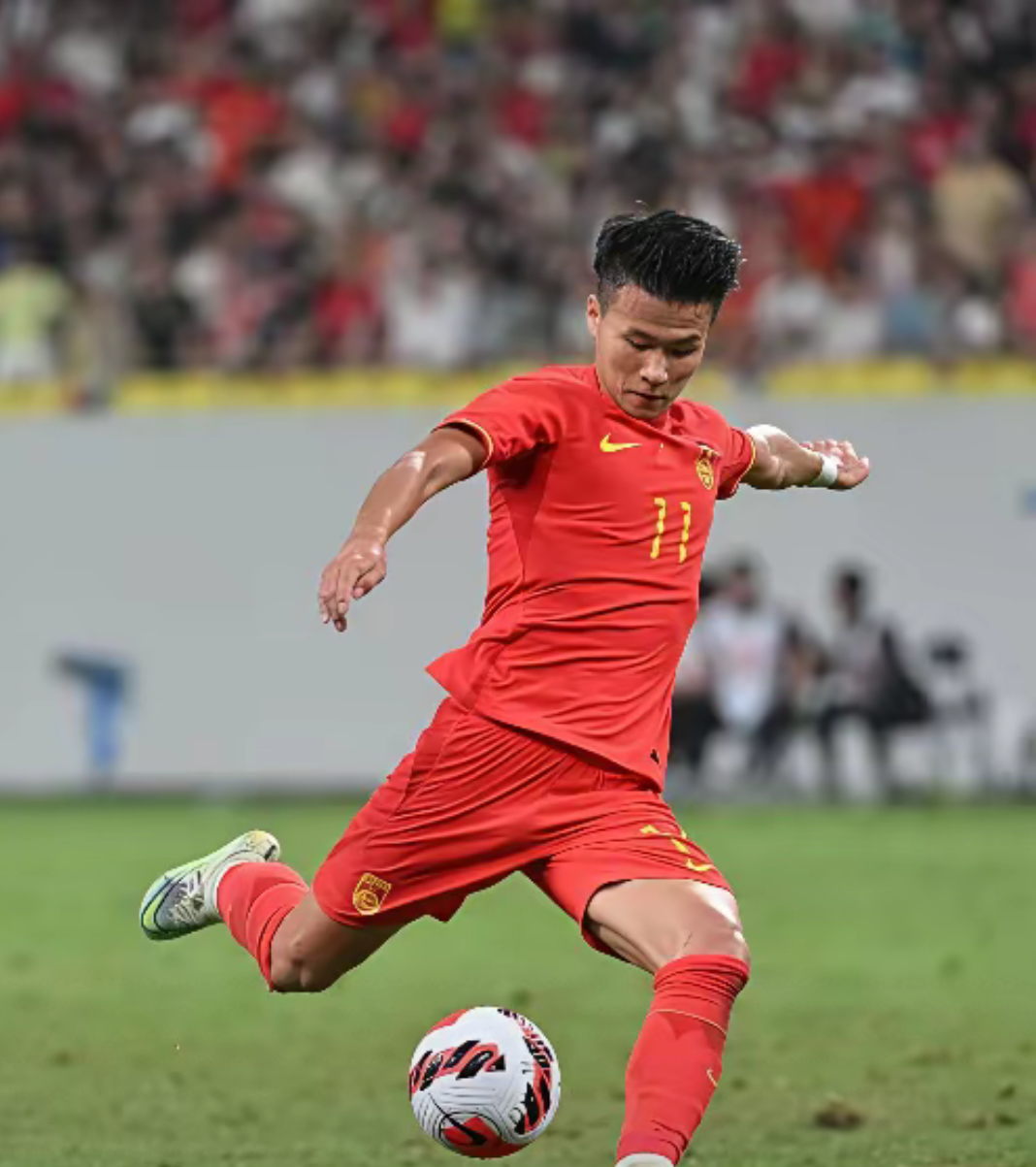 包含国内球员崭露头角,突破个人极限的词条 包含国内球员崭露头角,突破个人极限的词条