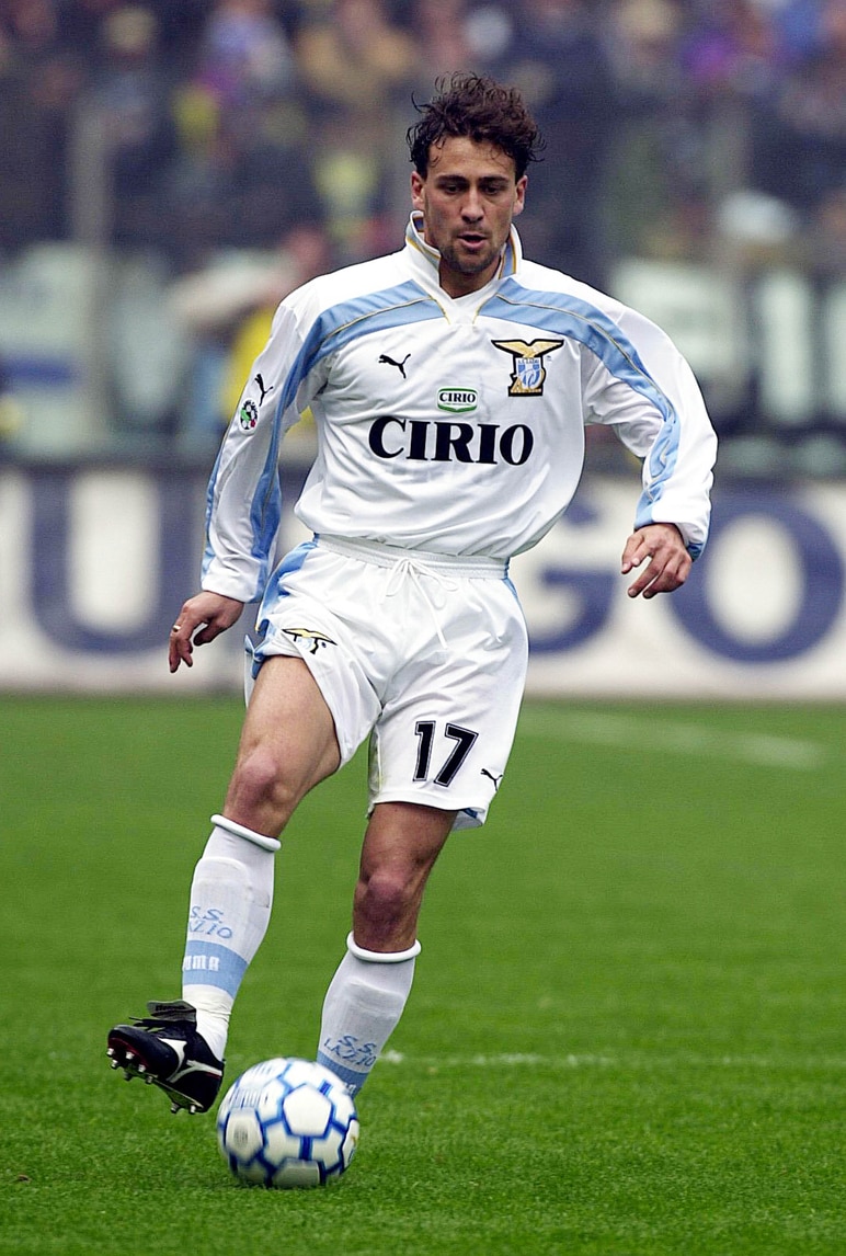 拉齐奥大胜克罗托内,稳坐意甲前四的简单介绍 拉齐奥大胜克罗托内,稳坐意甲前四的简单介绍