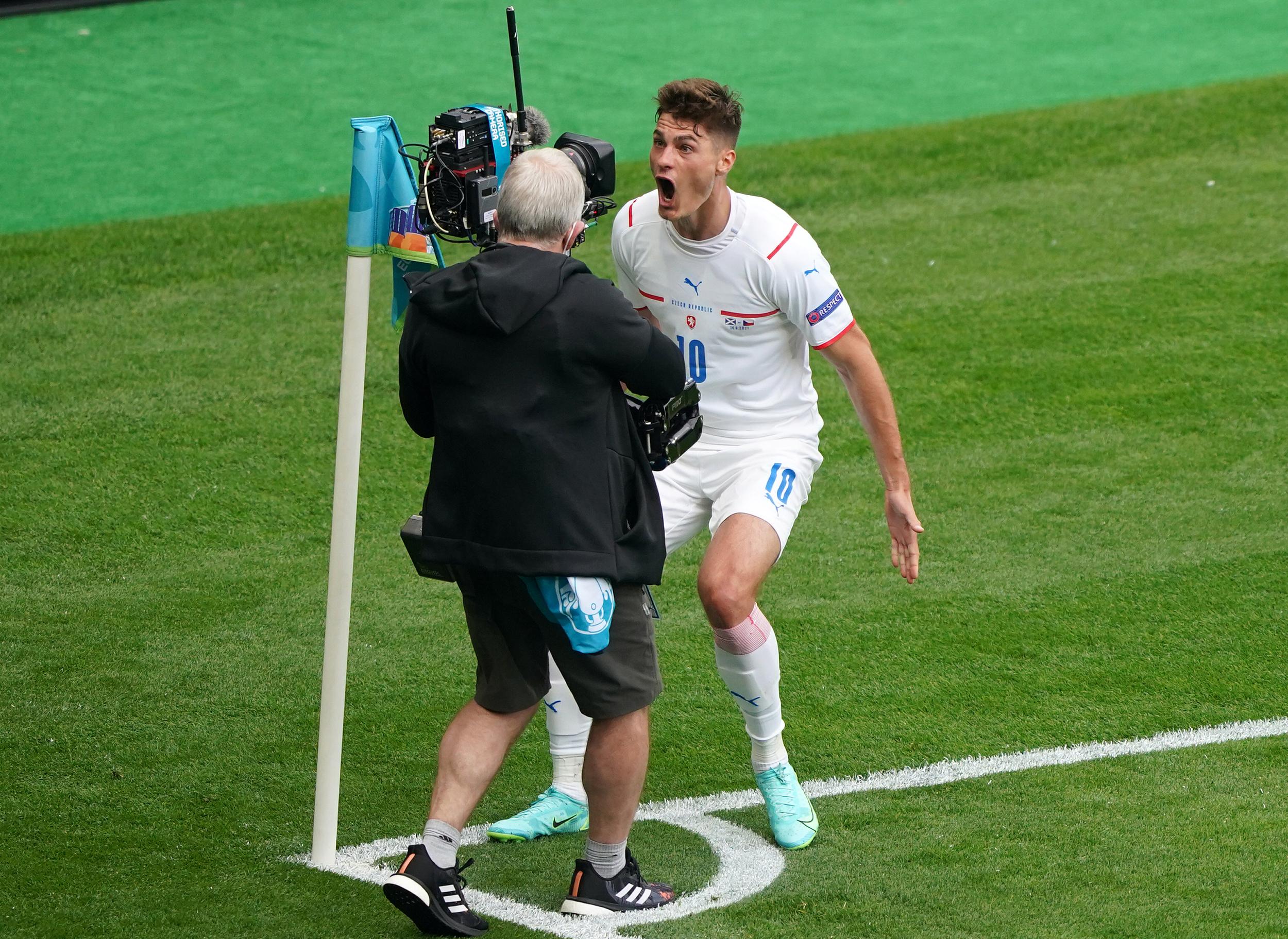 麻将胡了-荷兰惨败捷克，无缘欧洲杯半决赛