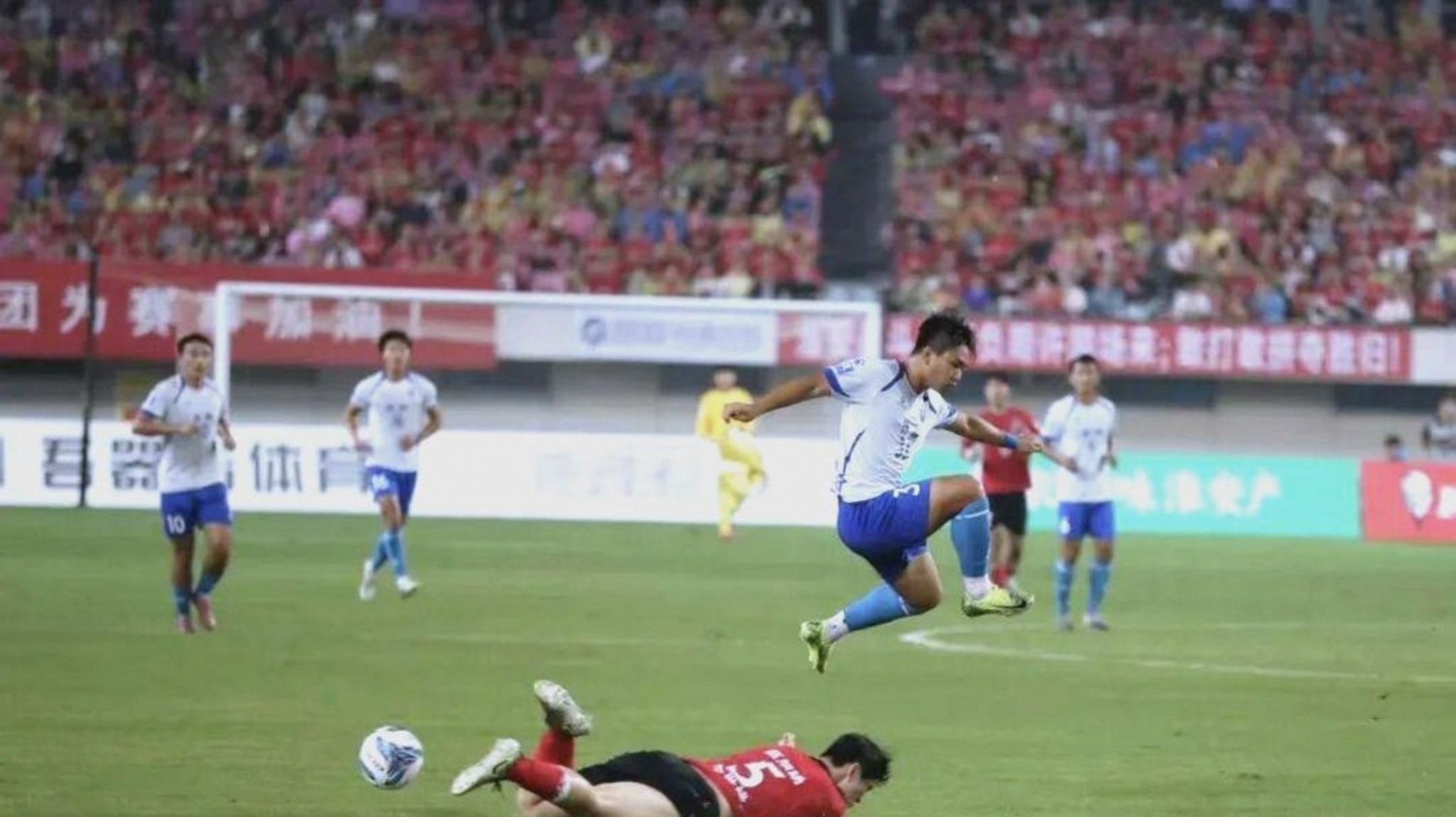 惊心转折,领先球队意外失利,失去领先优势的简单介绍 惊心转折,领先球队意外失利,失去领先优势的简单介绍