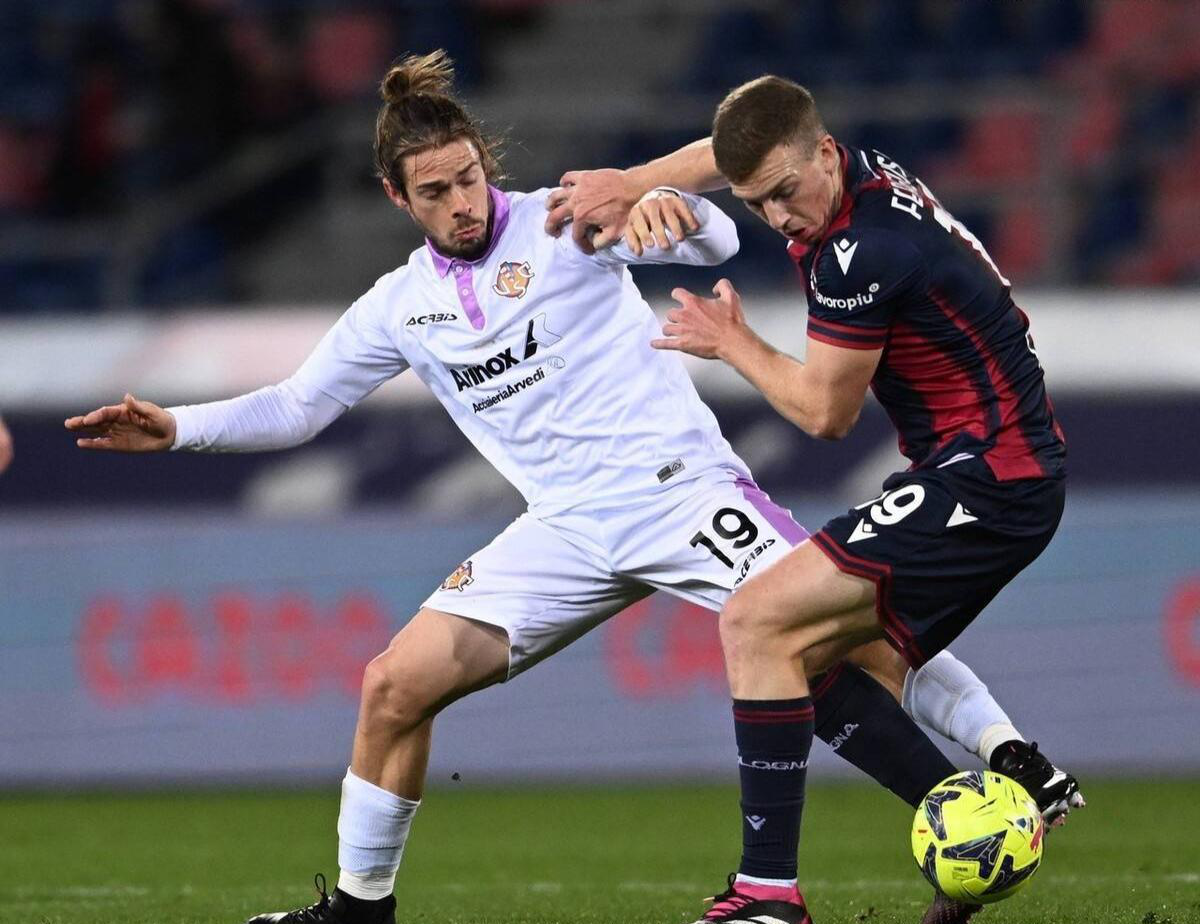 乌迪内斯弯道超车积分榜小胜对手跃升排名